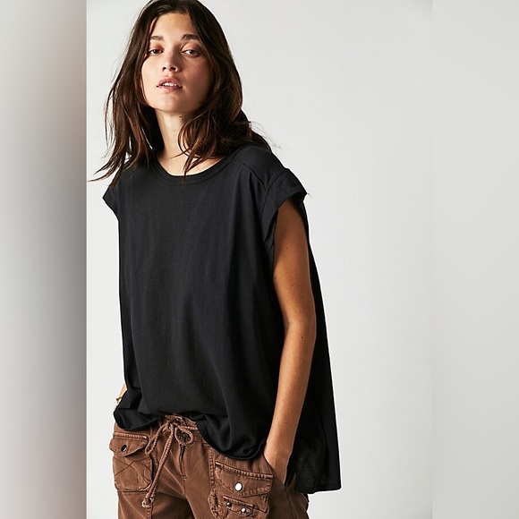 We The Free Tops - NWT Free People We The Free Naomi Tee